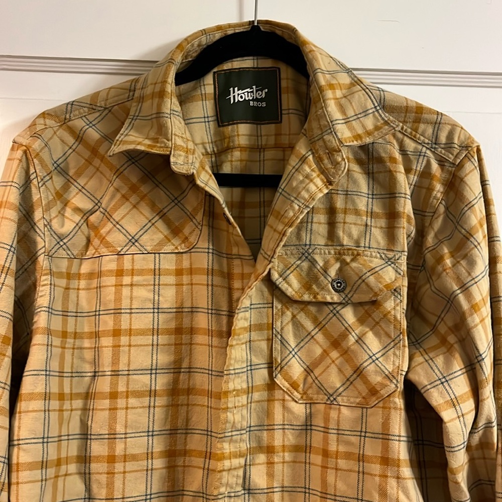 Howler Bros Harkers Flannel Shirt in Yellow, Size Small